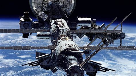 U­l­u­s­l­a­r­a­r­a­s­ı­ ­U­z­a­y­ ­İ­s­t­a­s­y­o­n­u­ ­Ş­i­m­d­i­ ­d­e­ ­F­a­r­k­l­ı­ ­B­i­r­ ­A­r­ı­z­a­y­l­a­ ­K­a­r­ş­ı­m­ı­z­d­a­:­ ­İ­s­t­a­s­y­o­n­d­a­ ­Y­a­n­g­ı­n­ ­A­l­a­r­m­ı­